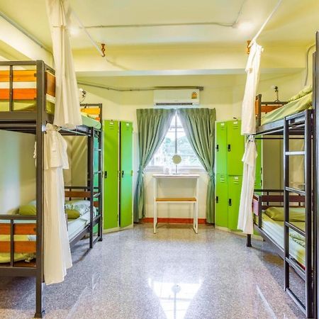 בנגקוק Oyo 75416 Rama3 Sunrise Hostel מראה חיצוני תמונה