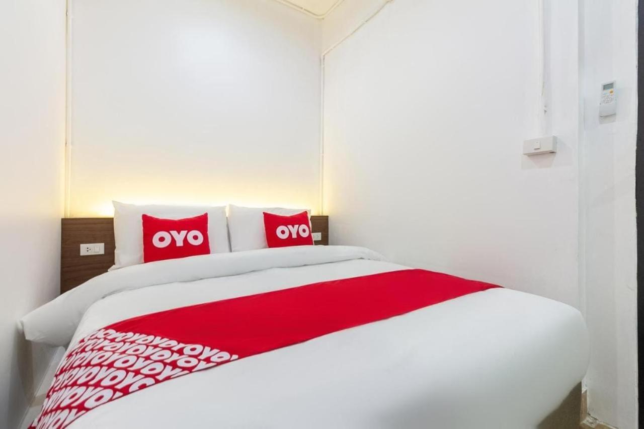 בנגקוק Oyo 75416 Rama3 Sunrise Hostel מראה חיצוני תמונה